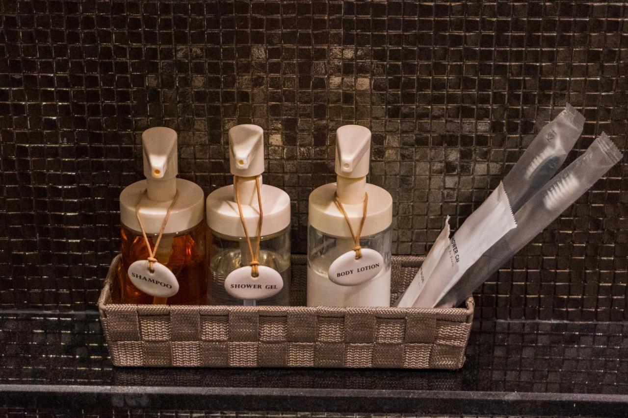 Wealth Boutique Hotel Чиангмай Экстерьер фото